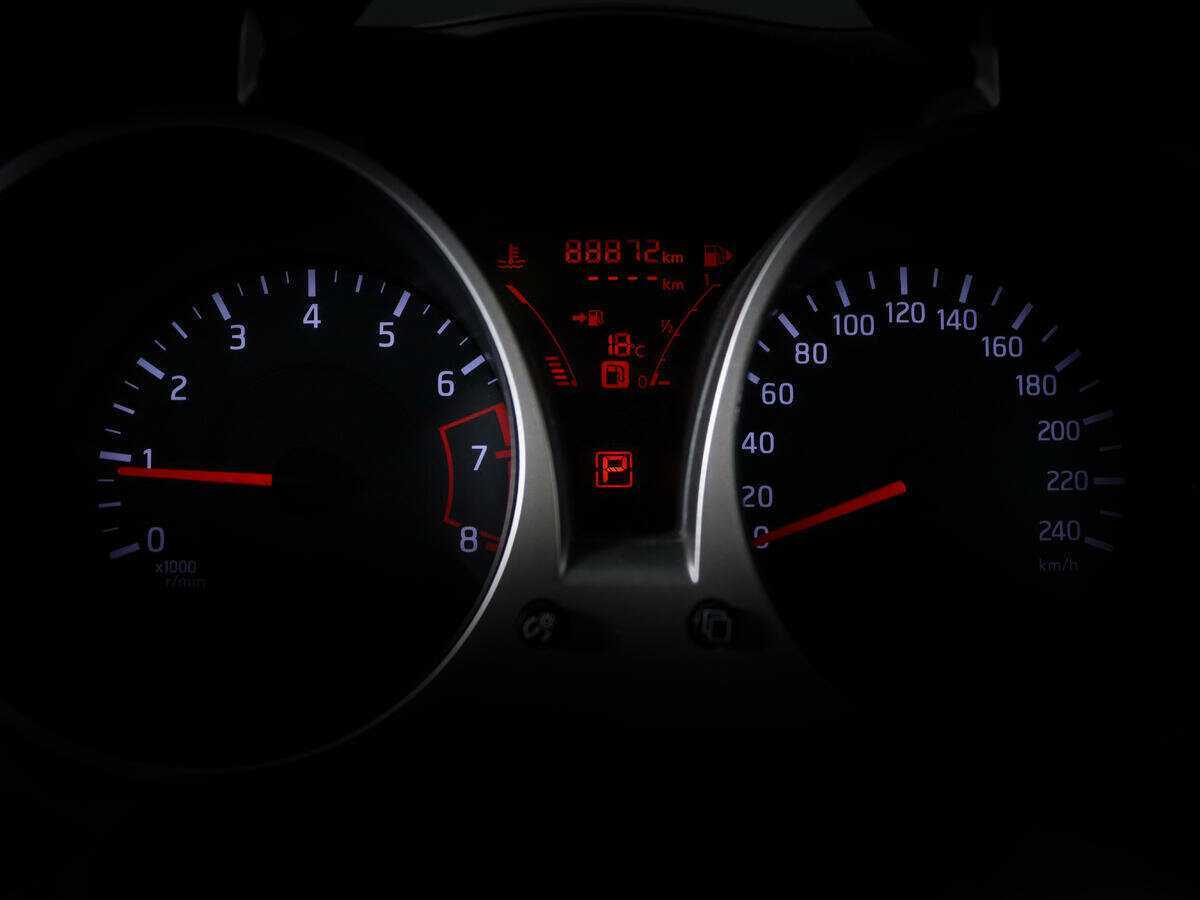 Nissan Juke б/у, 2014, Вариатор. Фото: #8