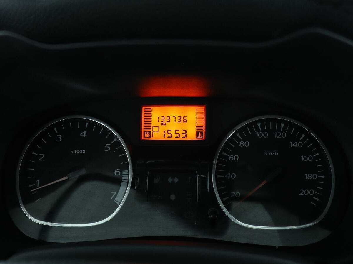 Renault Duster б/у, 2013, Автоматическая. Фото: #6