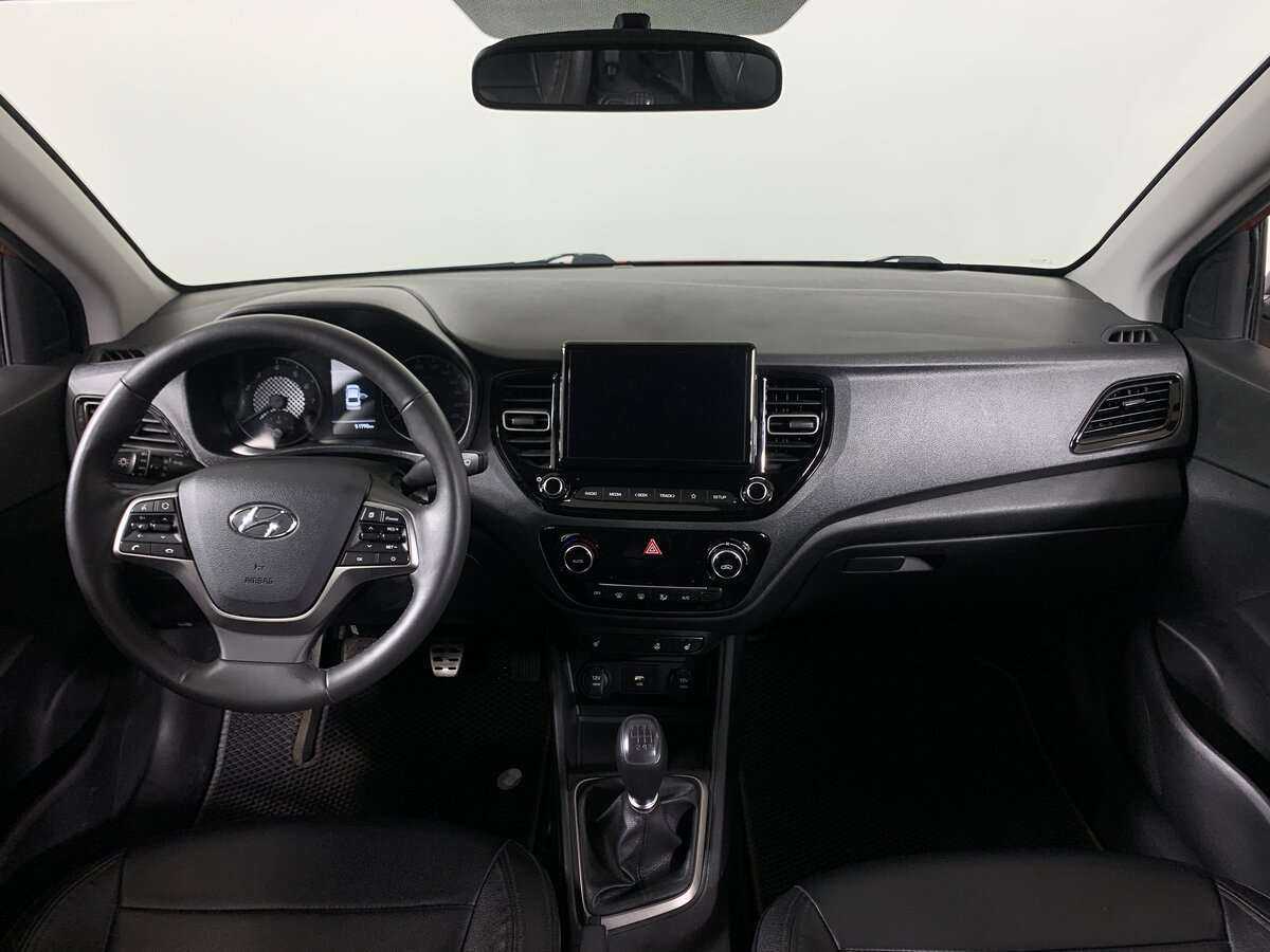 Hyundai Solaris б/у, 2022, Механическая. Фото: #9