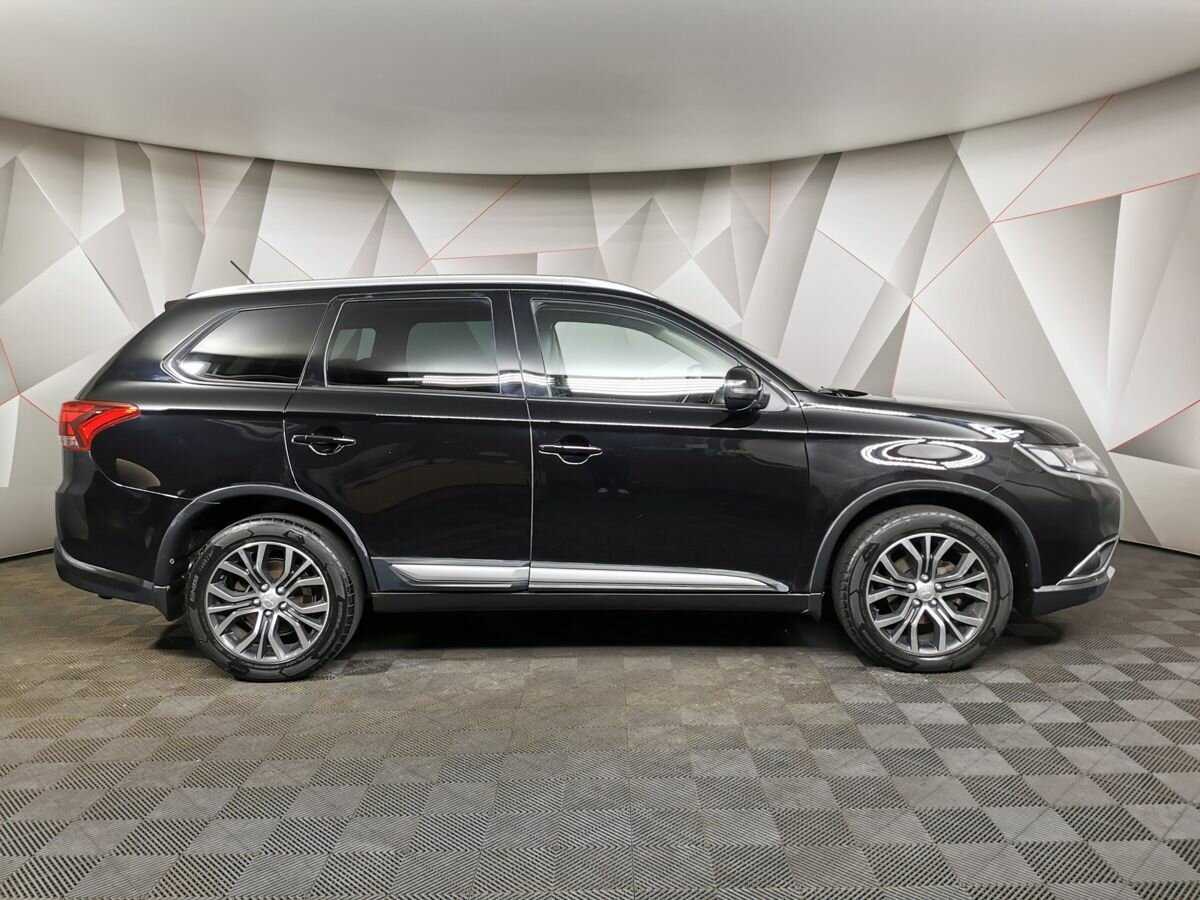 Mitsubishi Outlander б/у, 2016, Вариатор. Фото: #5