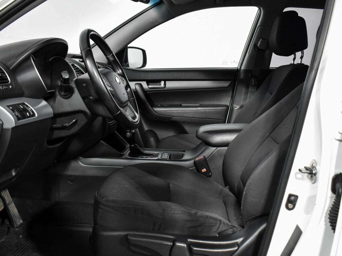Kia Sorento б/у, 2012, Автоматическая. Фото: #7