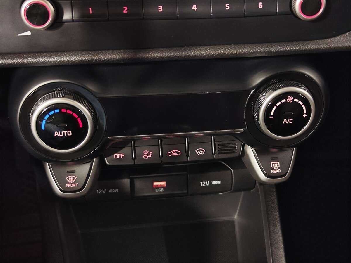 Kia Rio б/у, 2021, Автоматическая. Фото: #13