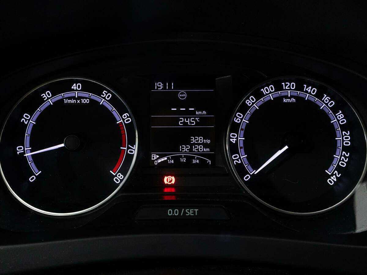 Skoda Rapid б/у, 2017, Механическая. Фото: #11