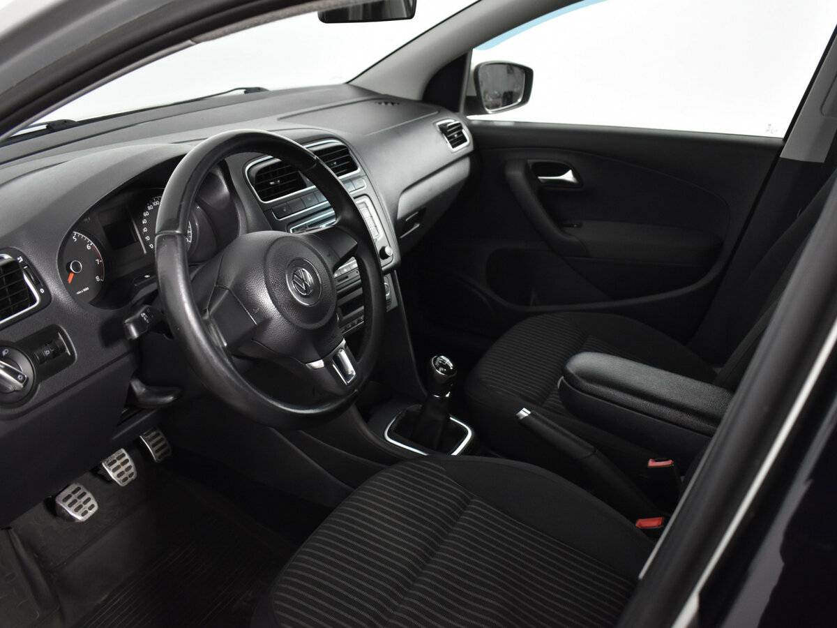 Volkswagen Polo б/у, 2014, Механическая. Фото: #8