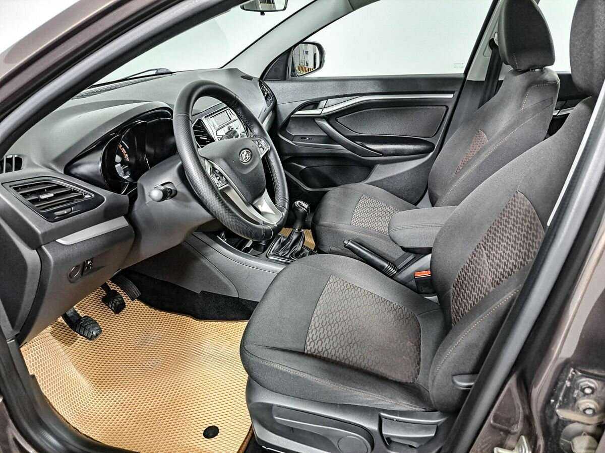 Lada (ВАЗ) Vesta б/у, 2019, Механическая. Фото: #13