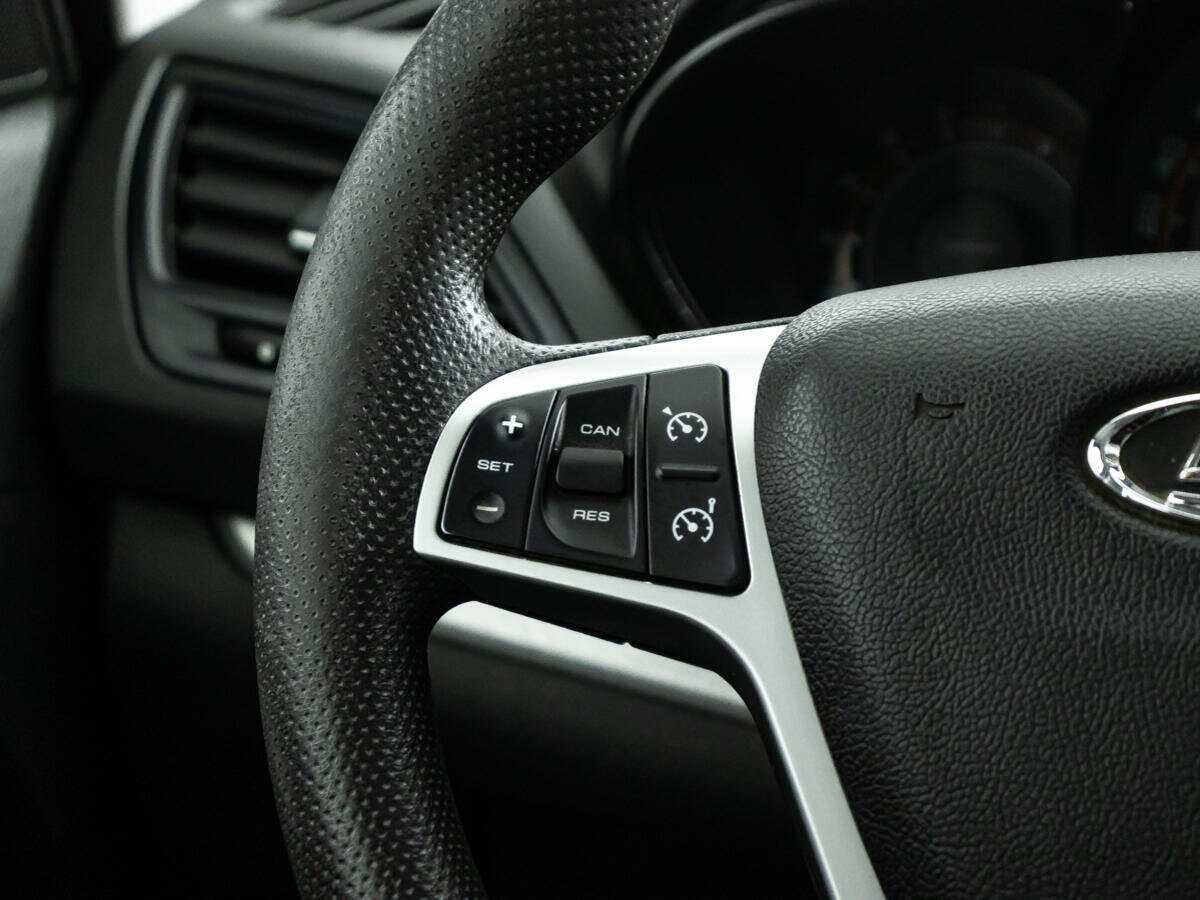 Lada (ВАЗ) Vesta б/у, 2017, Механическая. Фото: #15