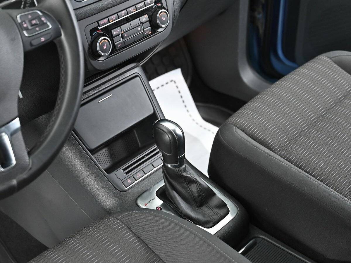 Volkswagen Tiguan б/у, 2012, Автоматическая. Фото: #11