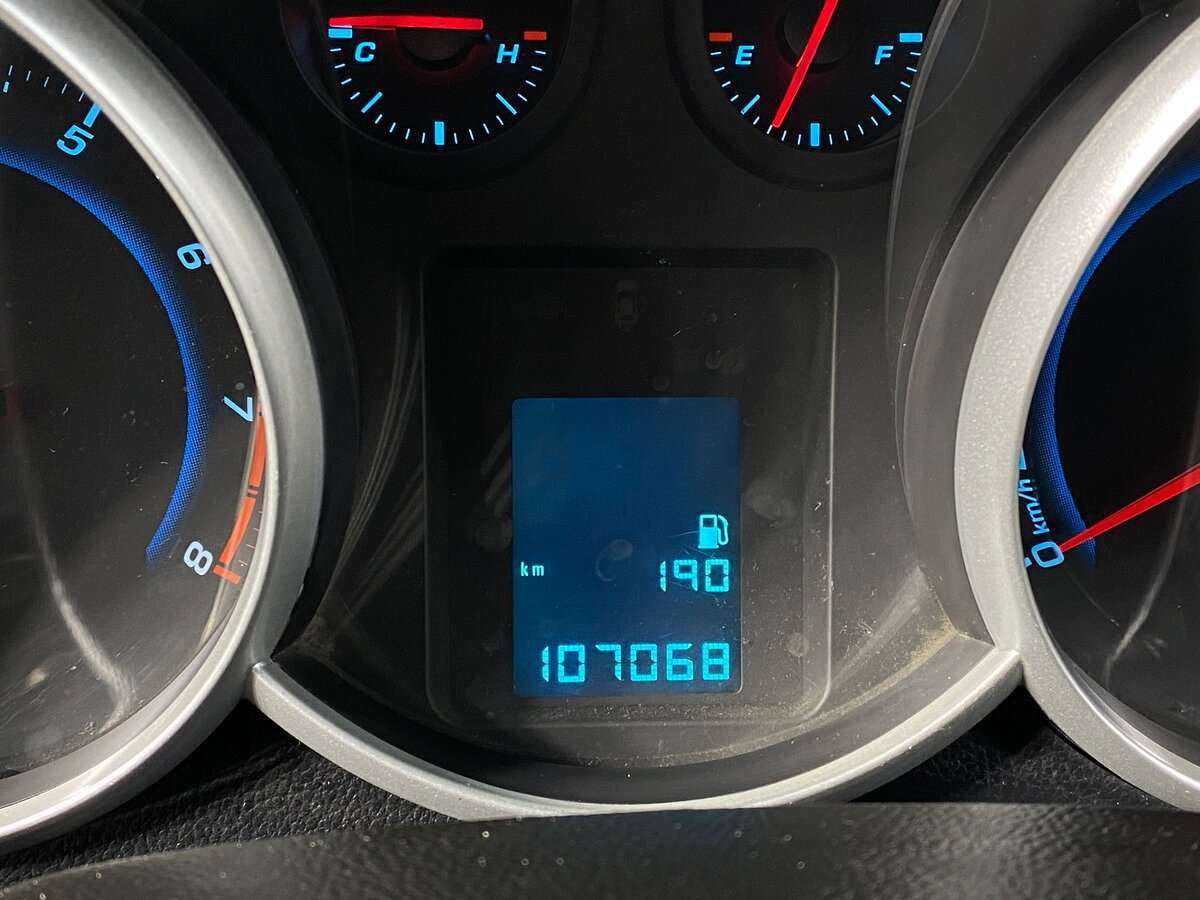 Chevrolet Cruze б/у, 2013, Механическая. Фото: #13