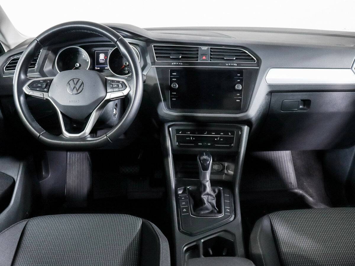 Volkswagen Tiguan б/у, 2021, Роботизированная. Фото: #11