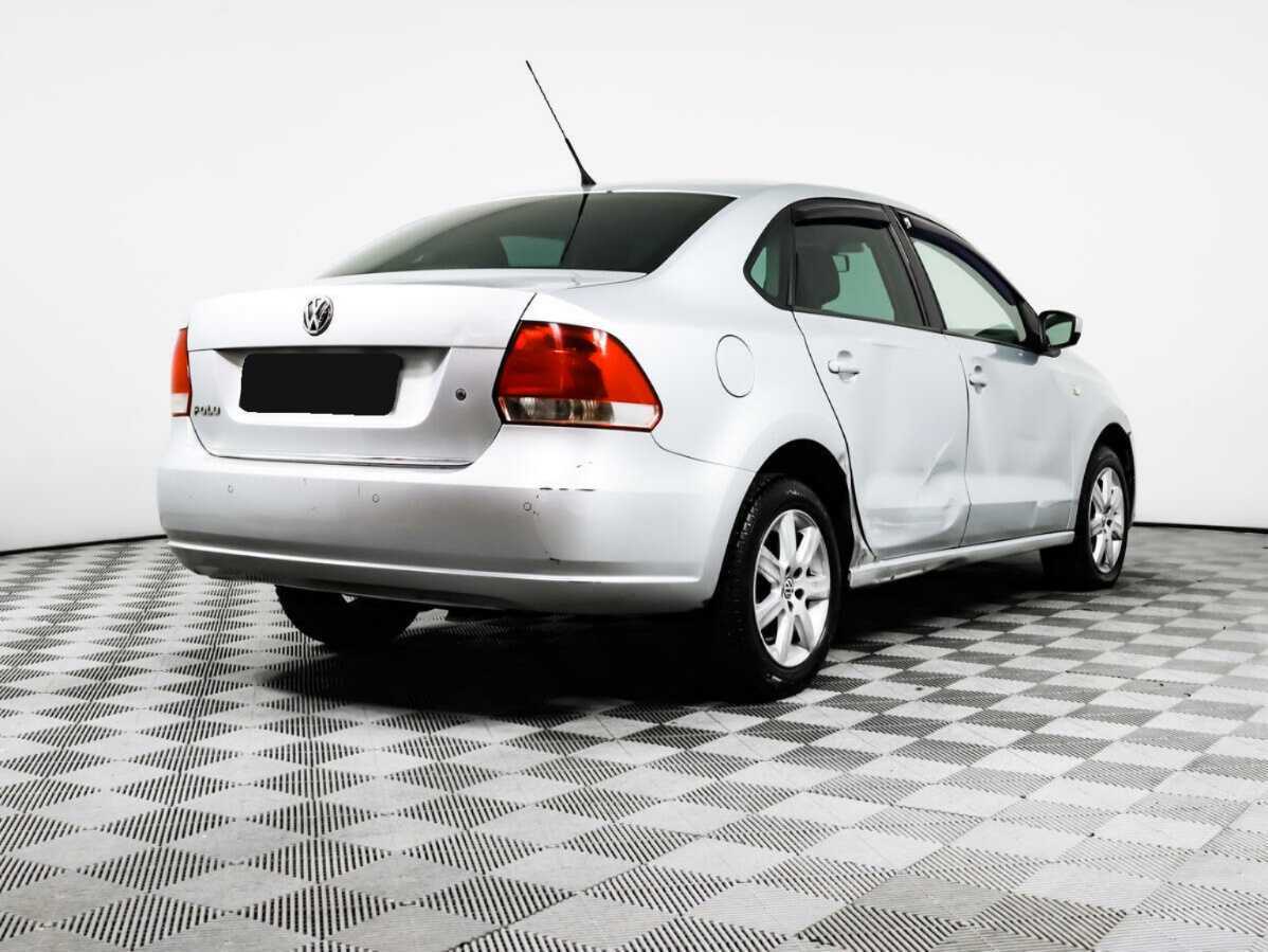 Volkswagen Polo б/у, 2012, Автоматическая. Фото: #4