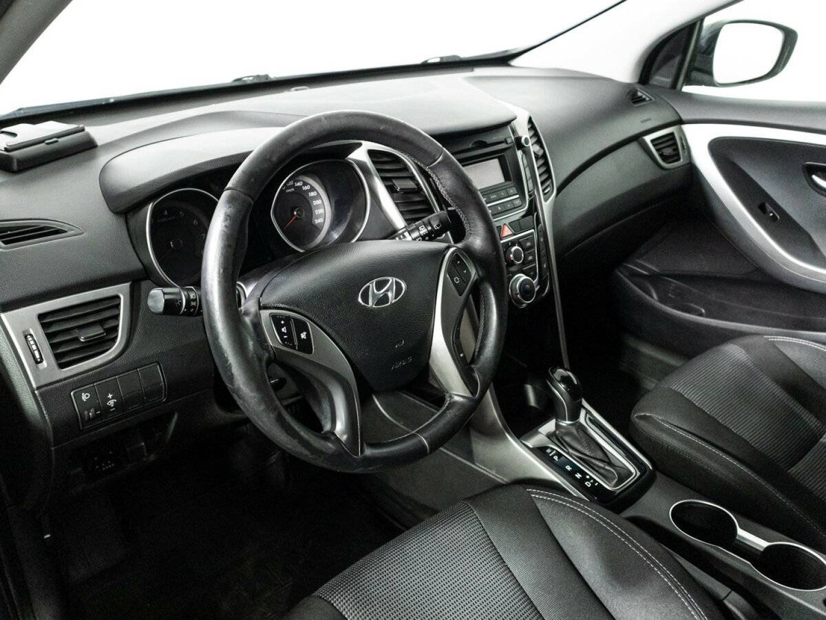 Hyundai i30 б/у, 2012, Автоматическая. Фото: #10