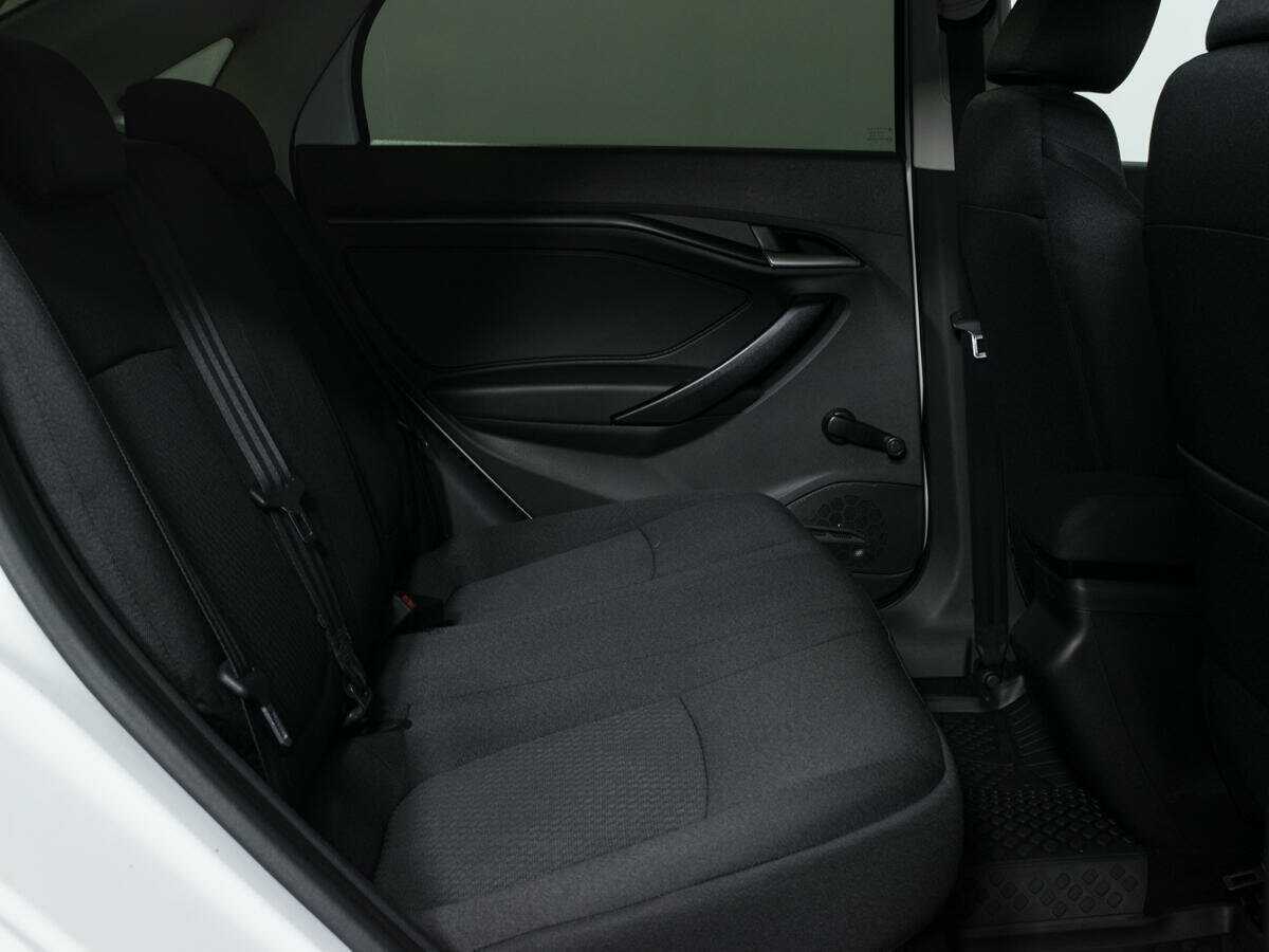 Lada (ВАЗ) Vesta б/у, 2019, Механическая. Фото: #11