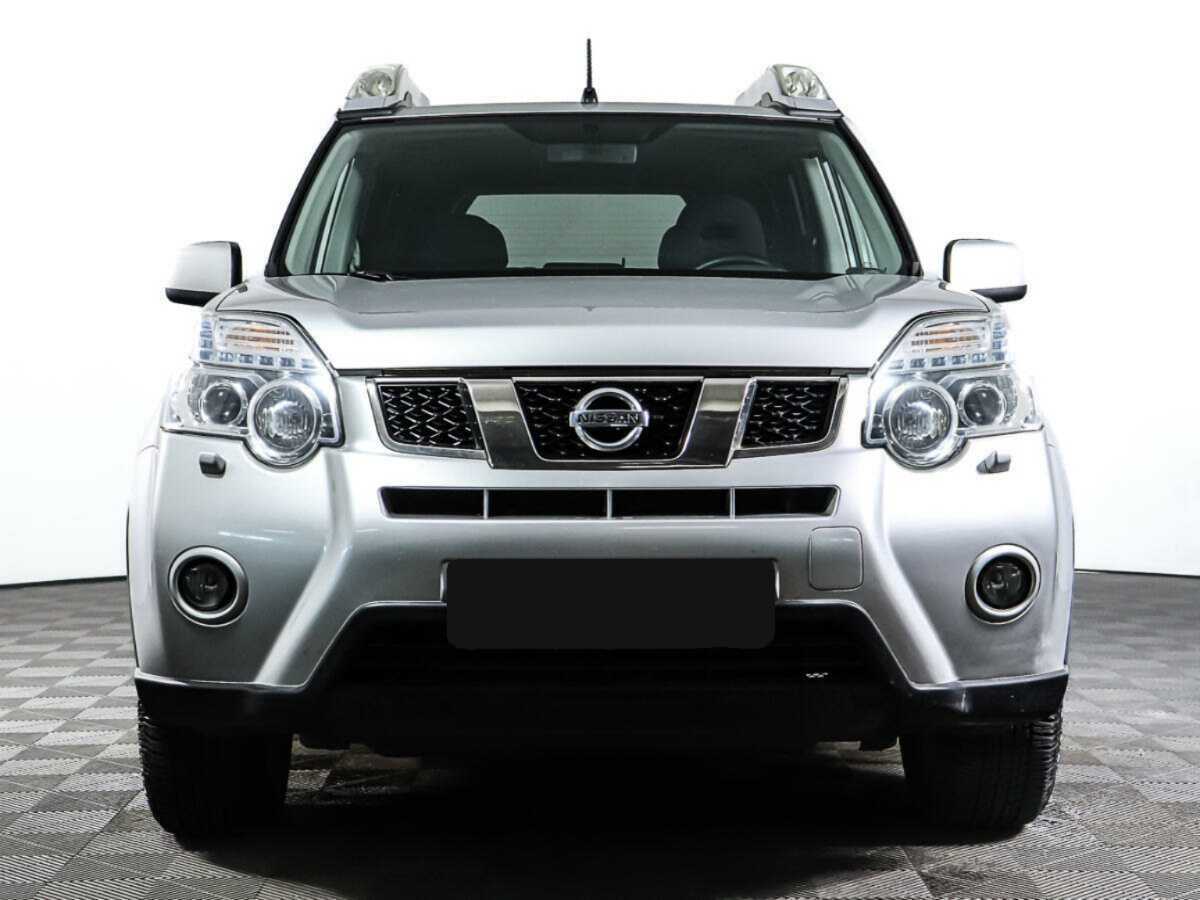 Nissan X-Trail б/у, 2013, Механическая. Фото: #0