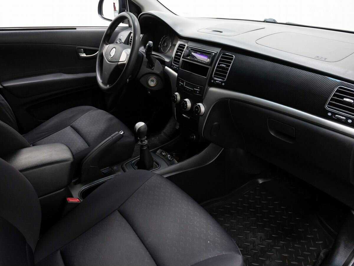 SsangYong Actyon б/у, 2012, Механическая. Фото: #11