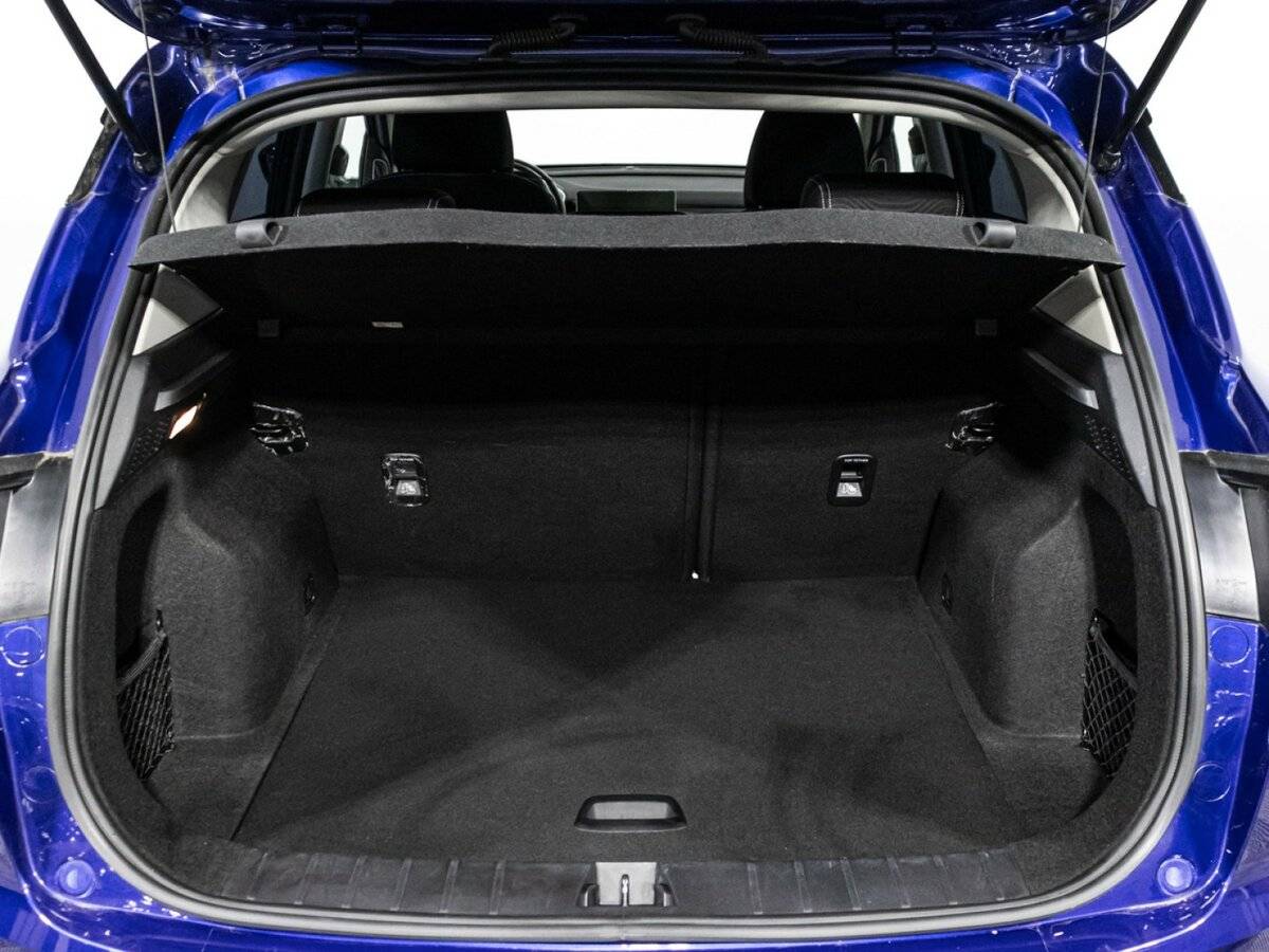 Geely Coolray б/у, 2022, Роботизированная. Фото: #17