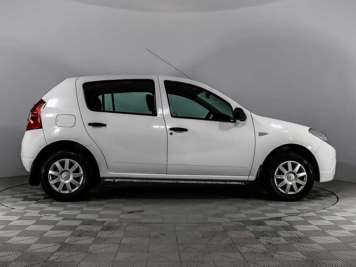 Renault Sandero б/у, 2014, Механическая. Фото: #3