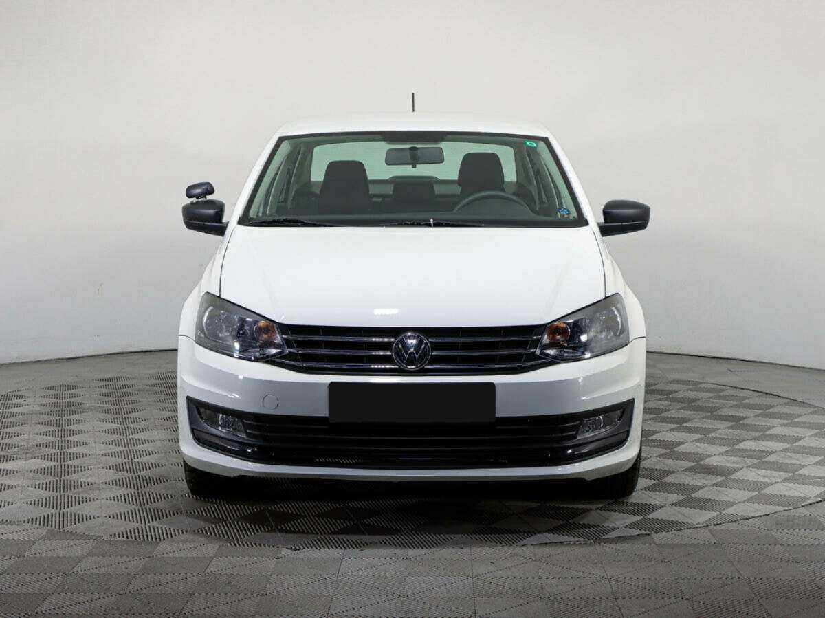 Volkswagen Polo б/у, 2018, Механическая. Фото: #1