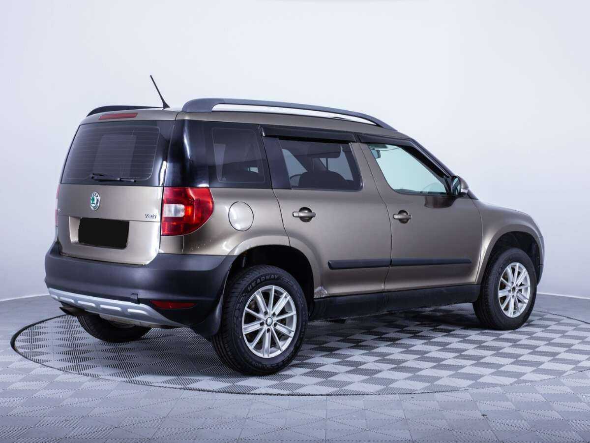 Skoda Yeti б/у, 2012, Механическая. Фото: #4