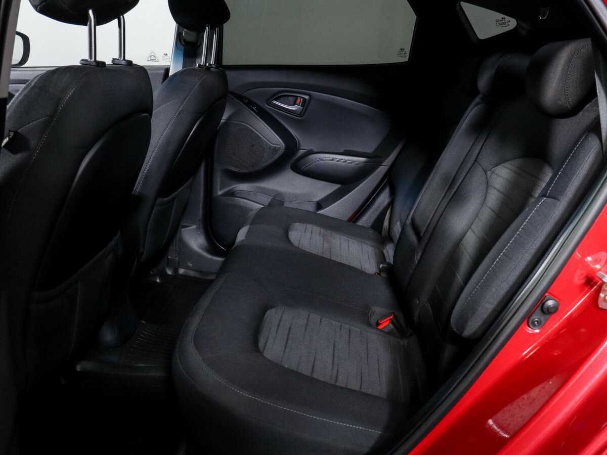 Hyundai ix35 б/у, 2013, Автоматическая. Фото: #9