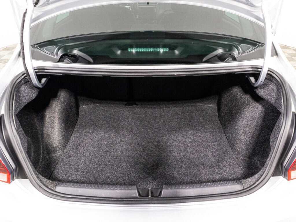 Volkswagen Polo б/у, 2018, Автоматическая. Фото: #14