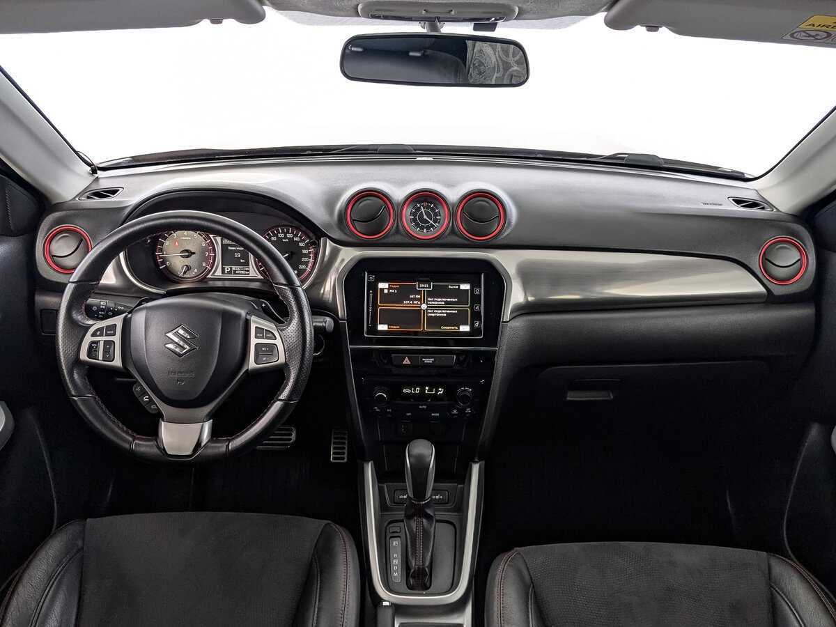 Suzuki Vitara б/у, 2016, Автоматическая. Фото: #9