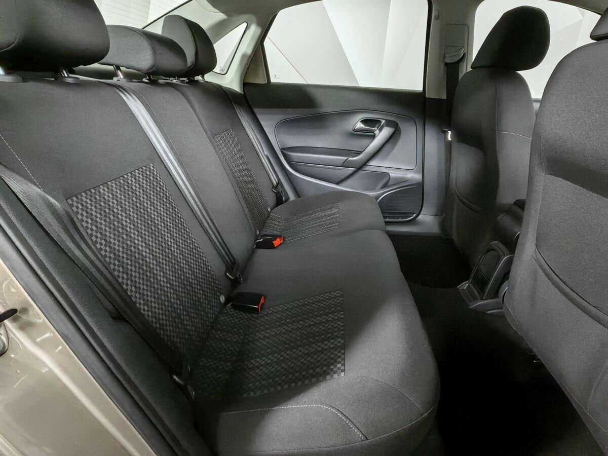 Volkswagen Polo б/у, 2016, Автоматическая. Фото: #11