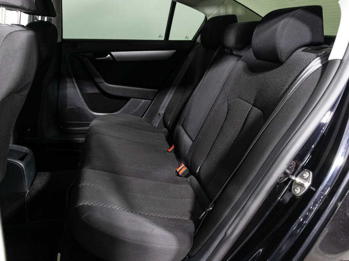 Volkswagen Passat б/у, 2013, Механическая. Фото: #9