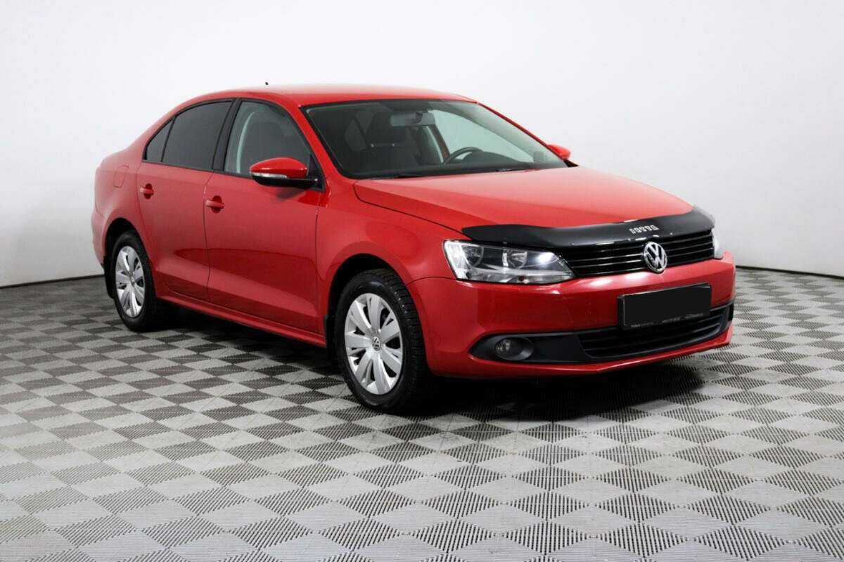 Volkswagen Jetta б/у, 2014, Автоматическая. Фото: #2
