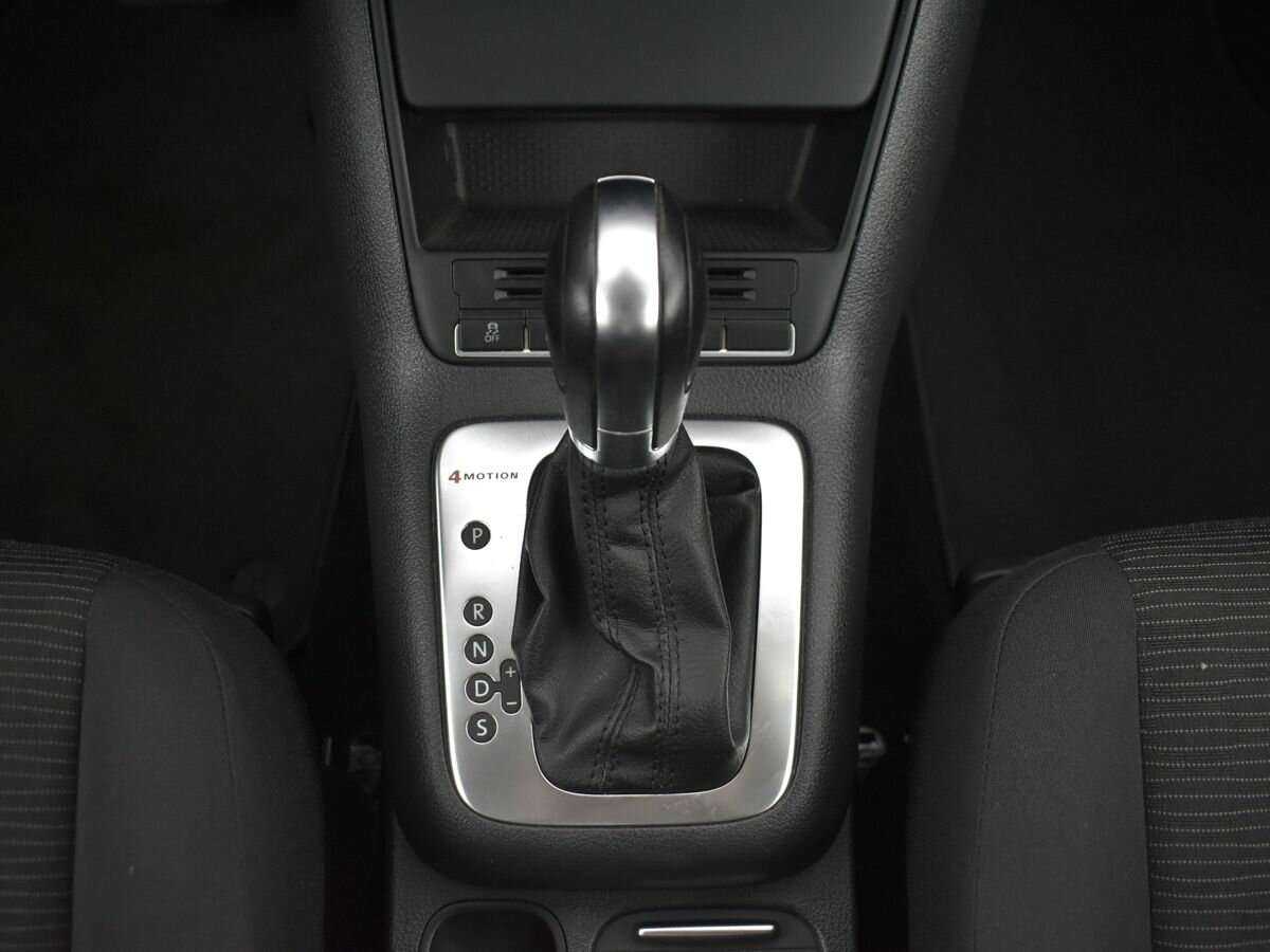Volkswagen Tiguan б/у, 2012, Автоматическая. Фото: #12