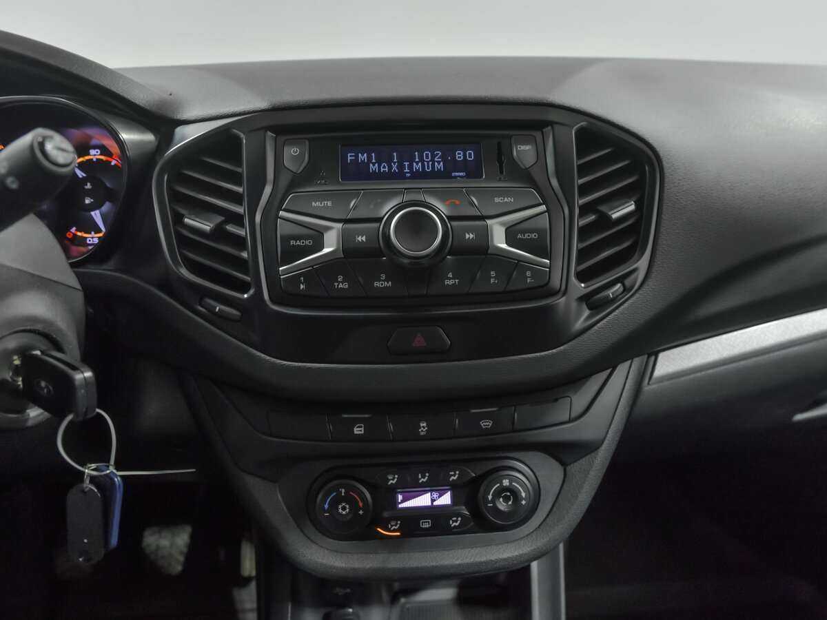 Lada (ВАЗ) Vesta б/у, 2020, Механическая. Фото: #8