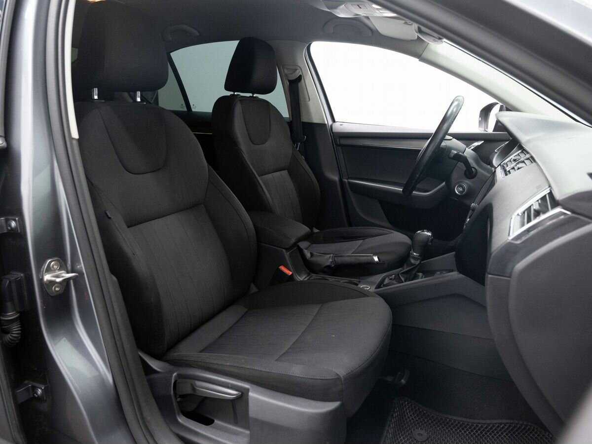 Skoda Octavia б/у, 2019, Роботизированная. Фото: #11