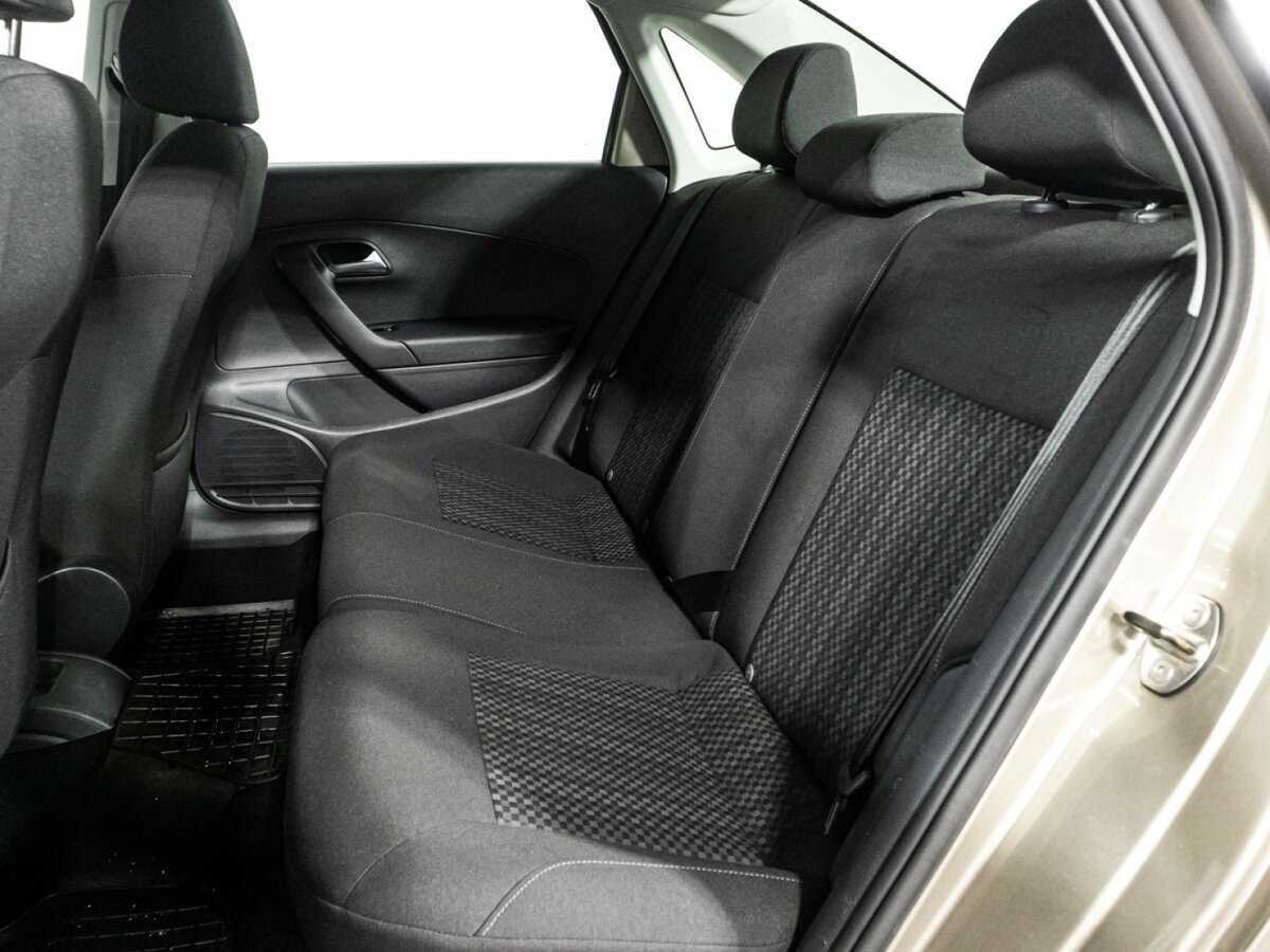 Volkswagen Polo б/у, 2017, Автоматическая. Фото: #9