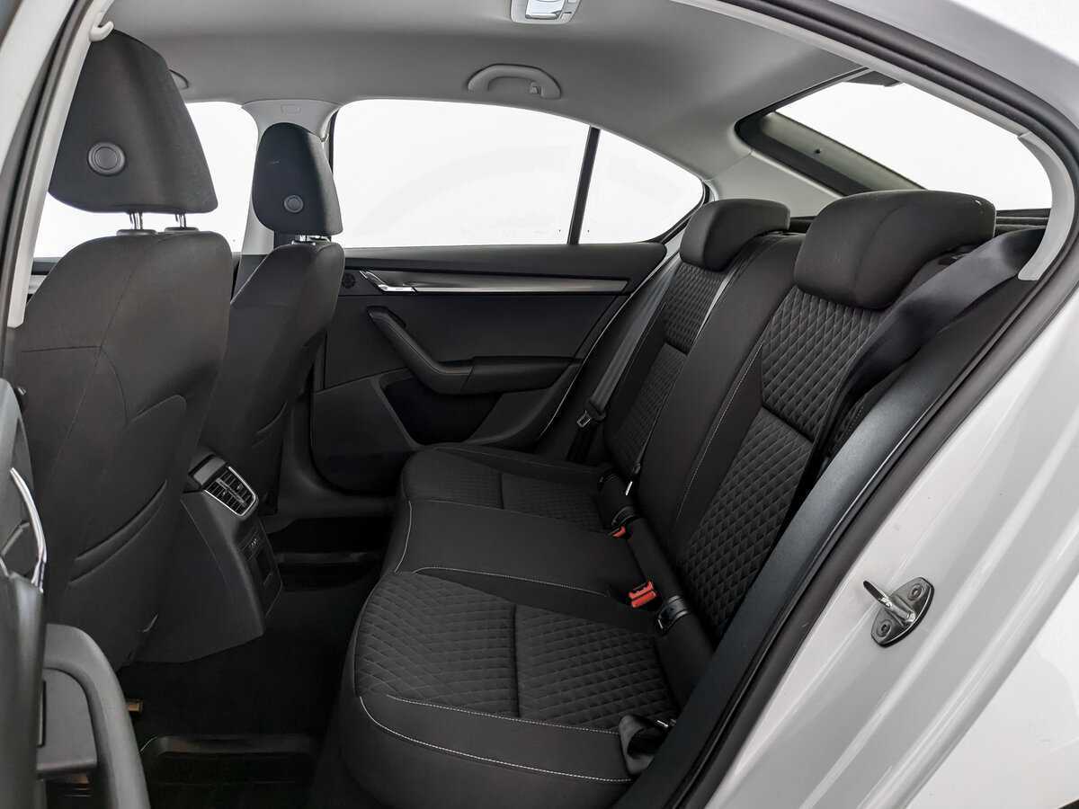 Skoda Octavia б/у, 2017, Автоматическая. Фото: #9