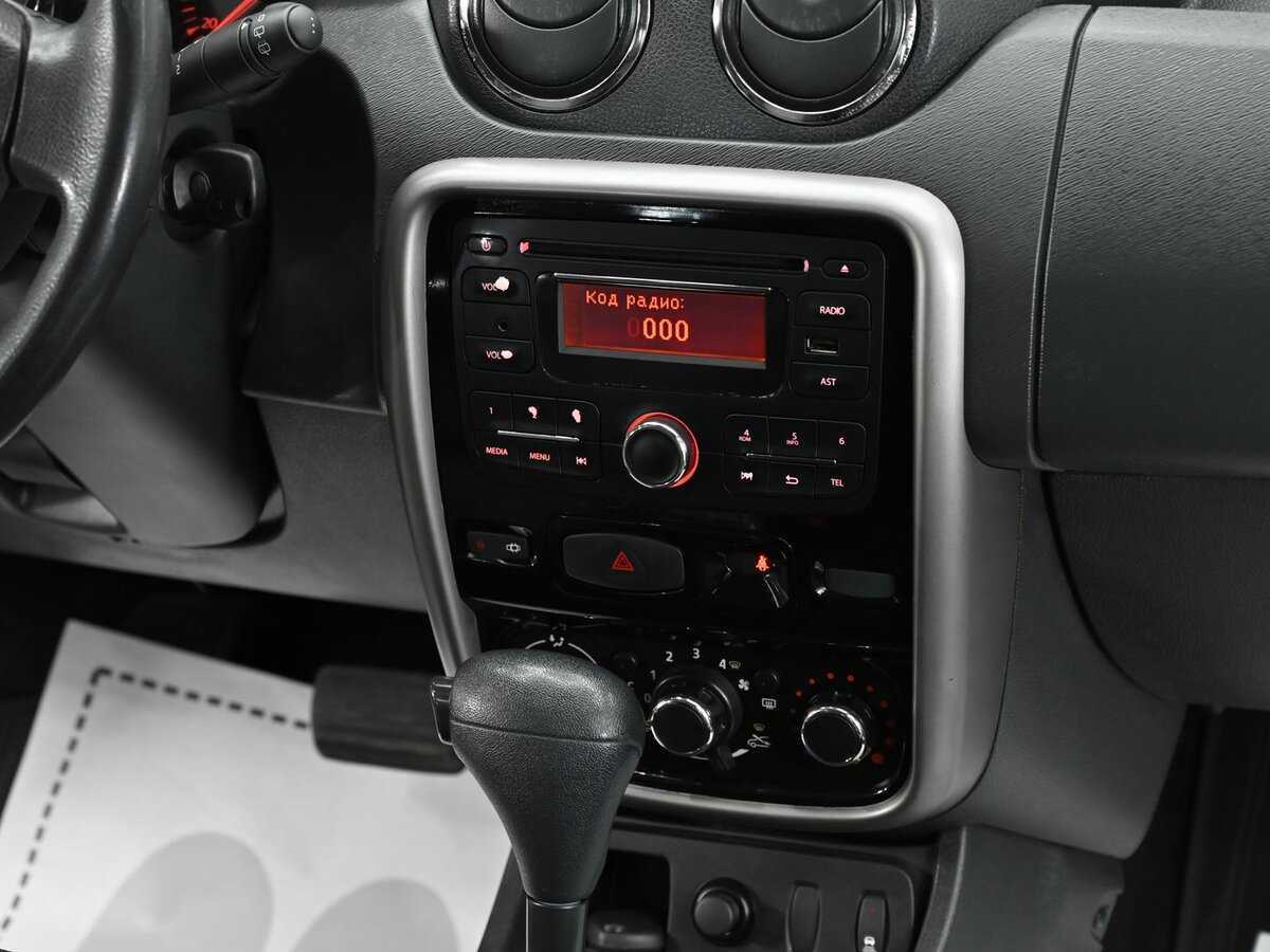 Renault Duster б/у, 2014, Автоматическая. Фото: #9