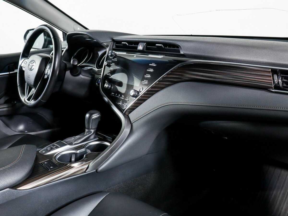 Toyota Camry б/у, 2018, Автоматическая. Фото: #5