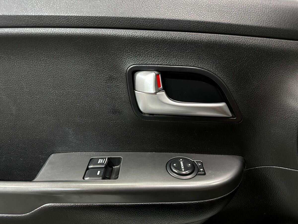 Kia Rio б/у, 2017, Механическая. Фото: #14