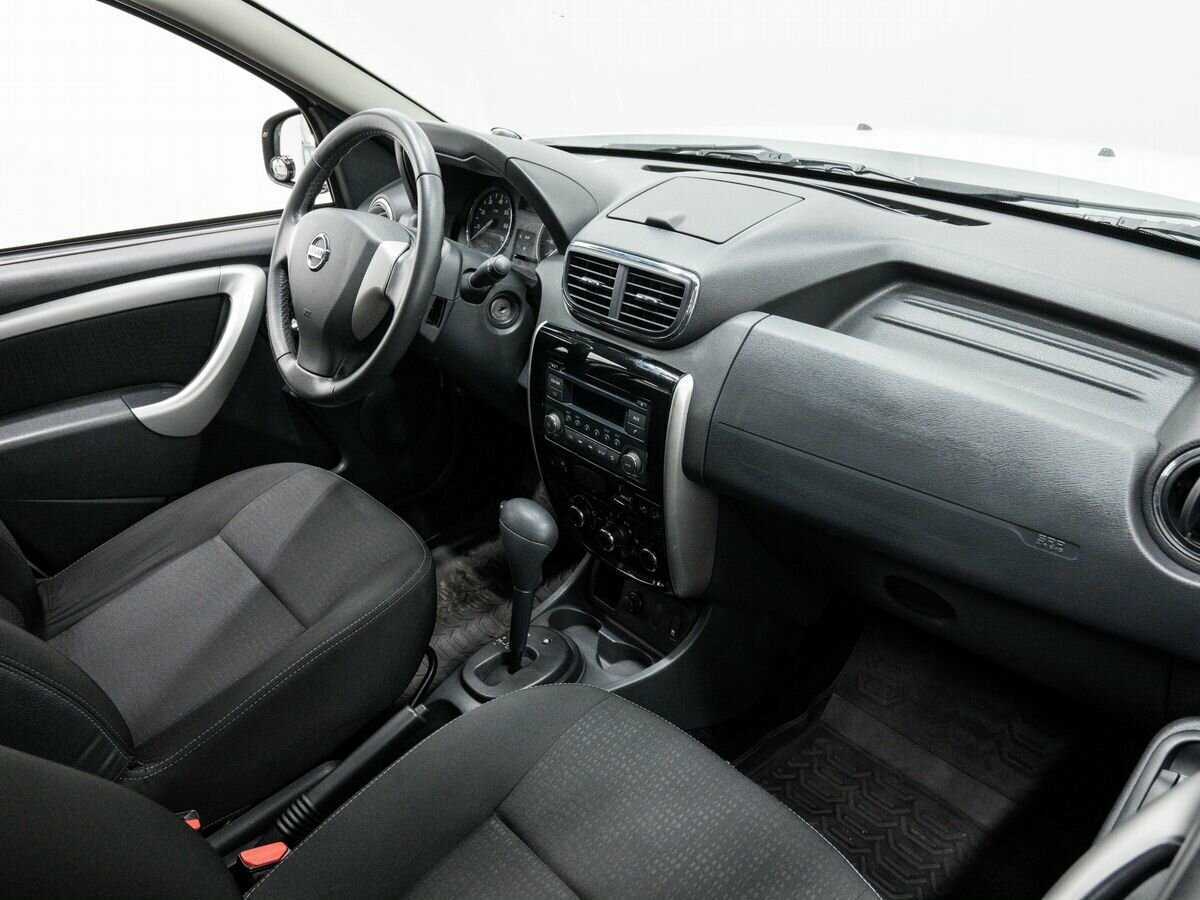 Nissan Terrano б/у, 2015, Автоматическая. Фото: #7