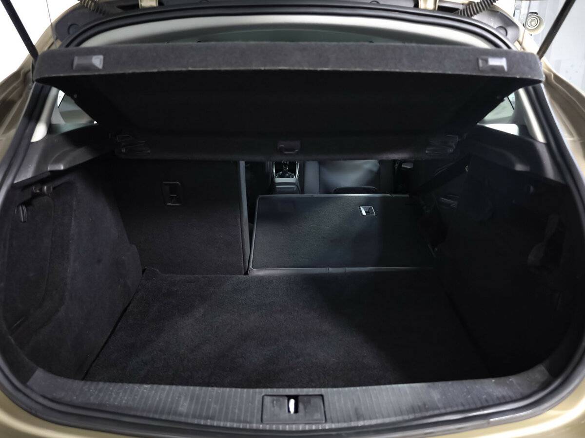 Opel Astra б/у, 2012, Механическая. Фото: #19