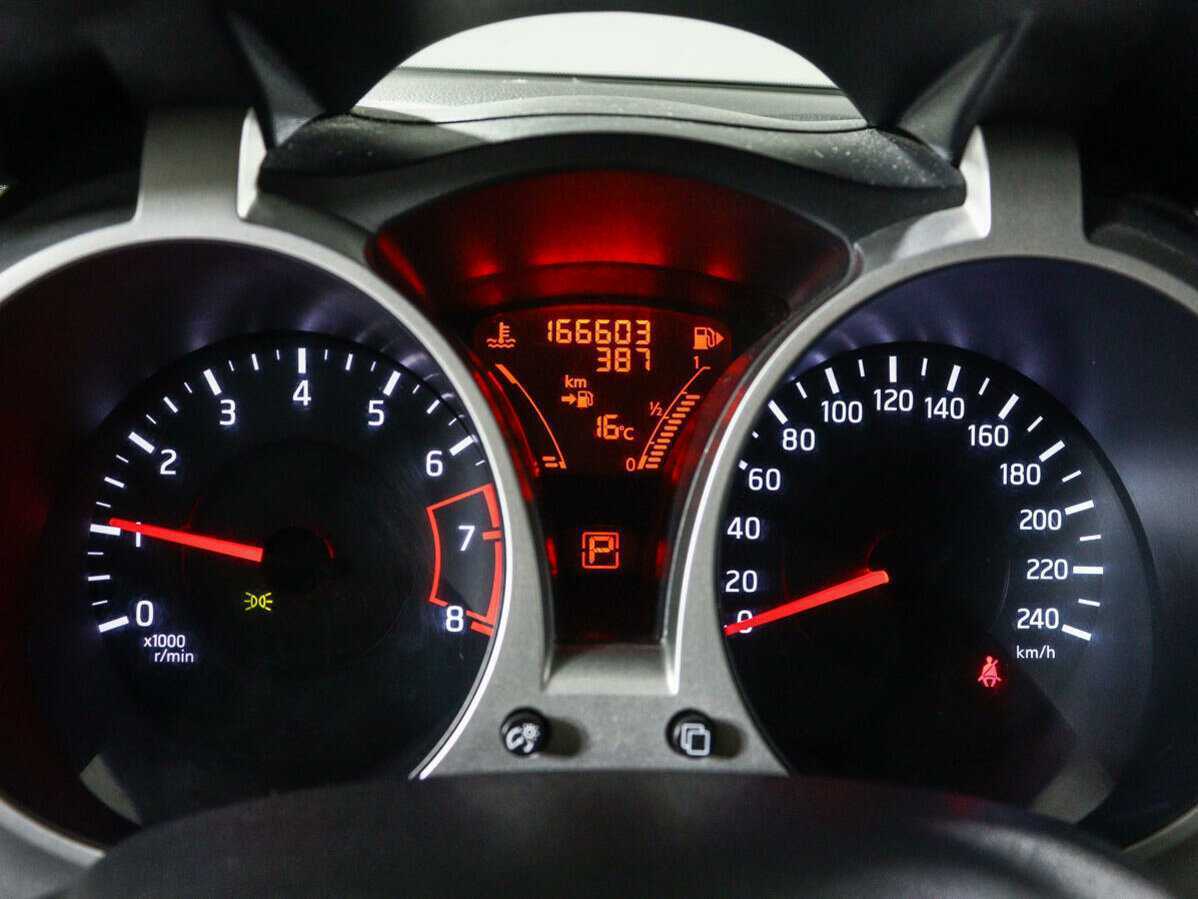 Nissan Juke б/у, 2012, Вариатор. Фото: #8