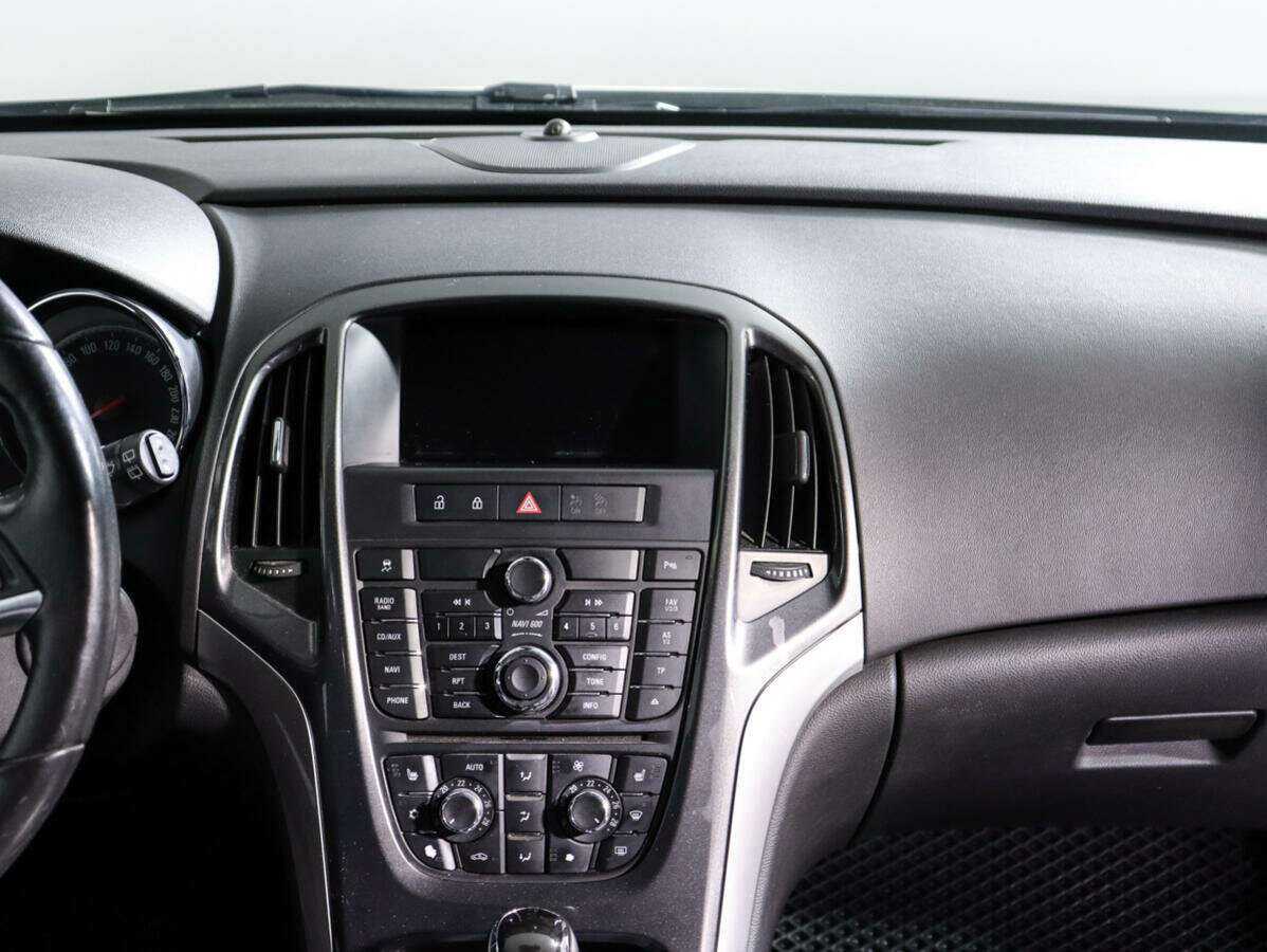 Opel Astra б/у, 2012, Автоматическая. Фото: #9