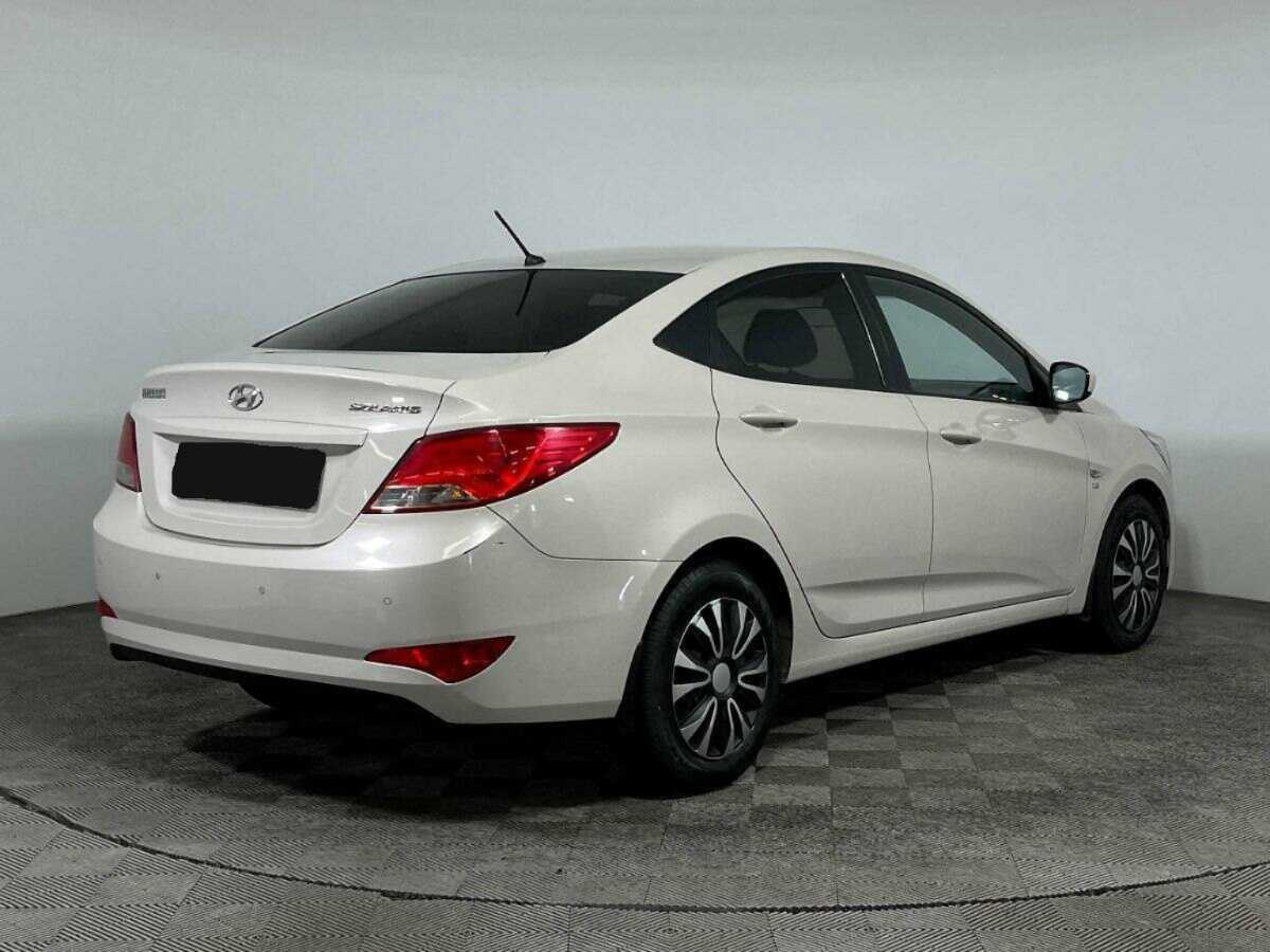 Hyundai Solaris б/у, 2015, Автоматическая. Фото: #4