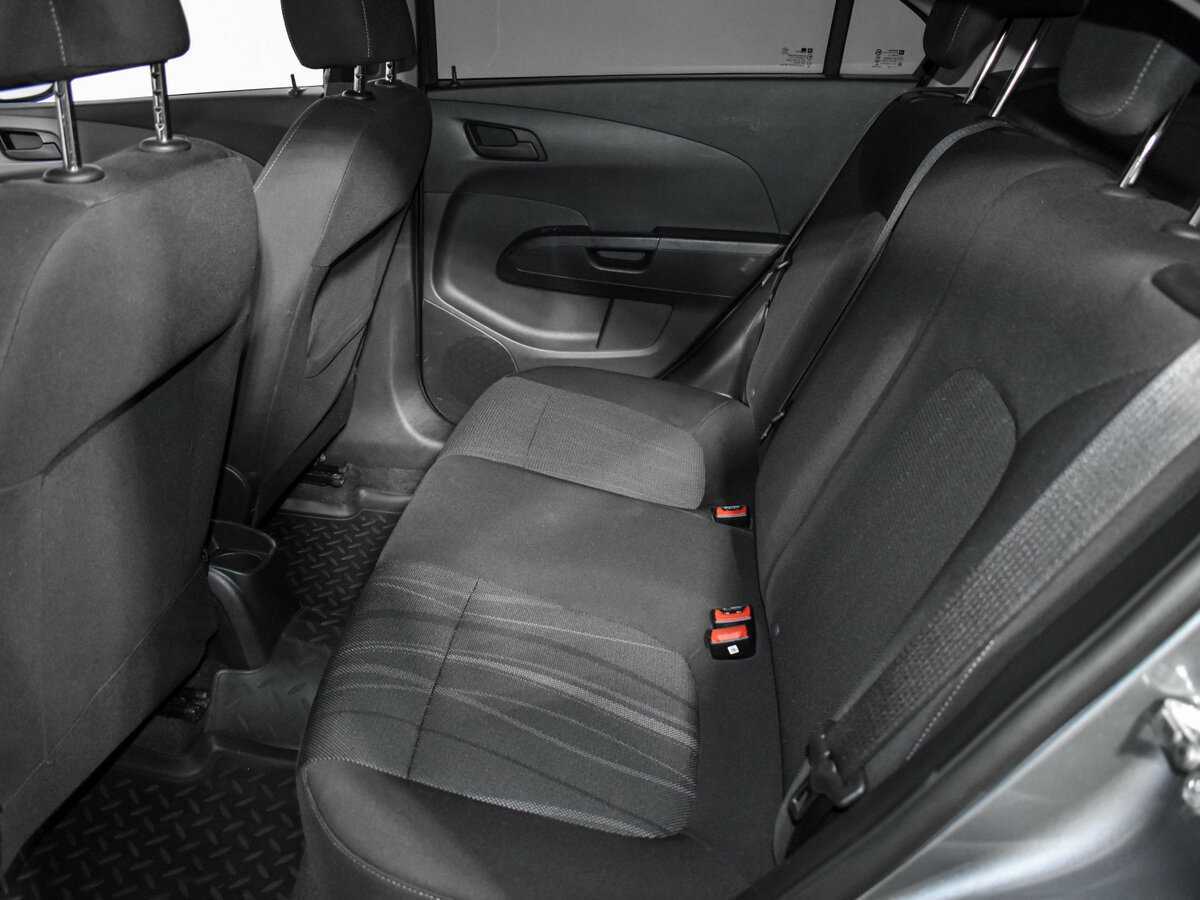 Chevrolet Aveo б/у, 2014, Автоматическая. Фото: #9