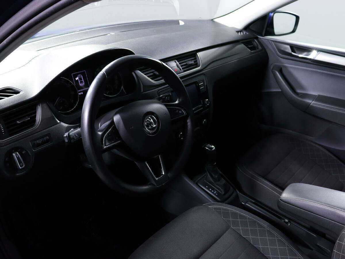 Skoda Rapid б/у, 2017, Роботизированная. Фото: #11