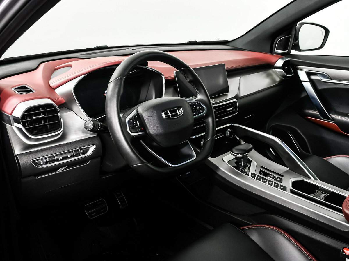 Geely Coolray б/у, 2022, Роботизированная. Фото: #12