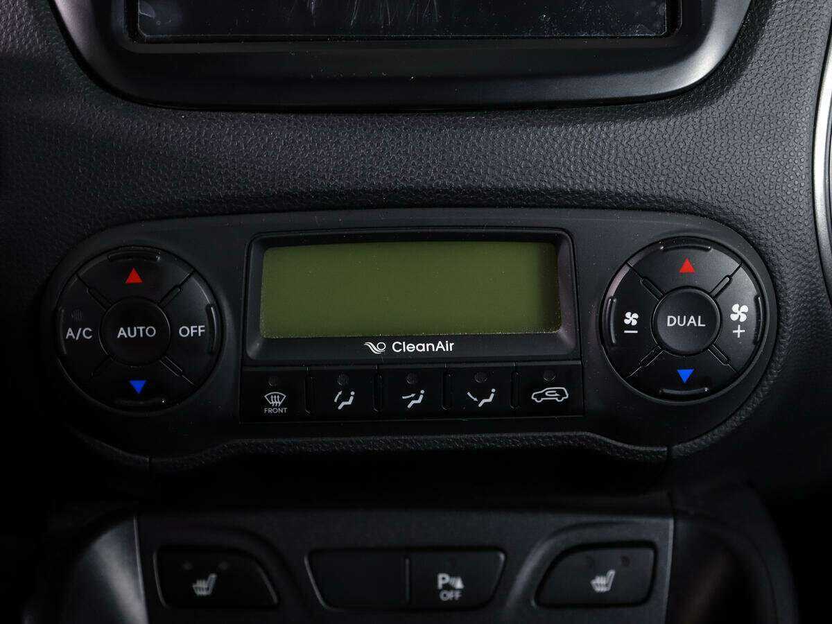 Hyundai ix35 б/у, 2014, Автоматическая. Фото: #22