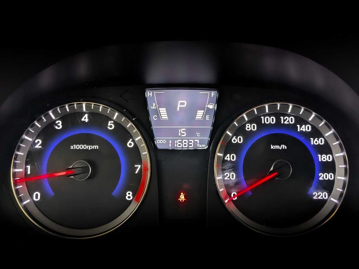 Hyundai Solaris б/у, 2012, Автоматическая. Фото: #10