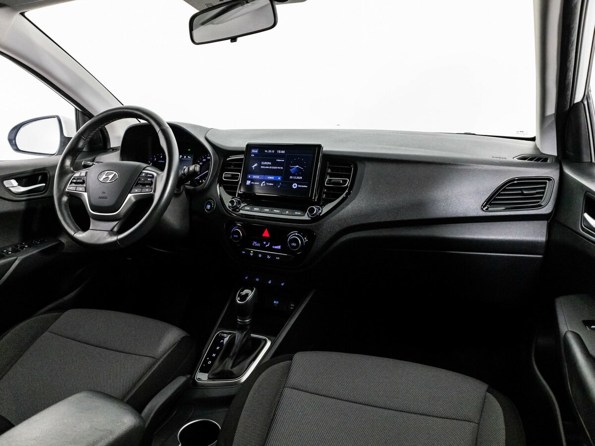 Hyundai Solaris б/у, 2020, Механическая. Фото: #6