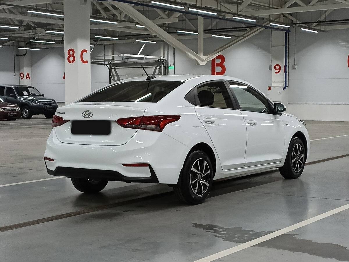 Hyundai Solaris б/у, 2017, Автоматическая. Фото: #4