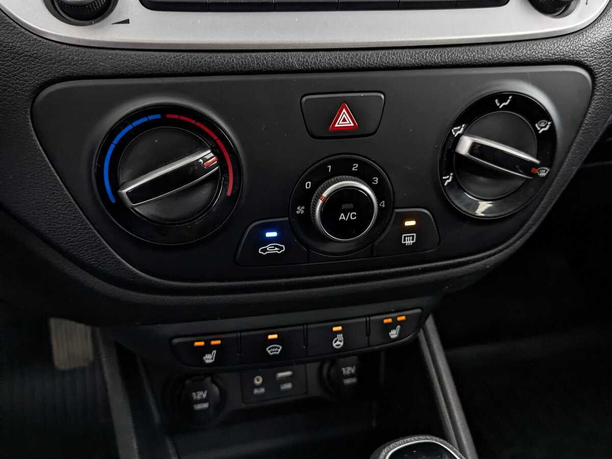 Hyundai Solaris б/у, 2018, Автоматическая. Фото: #25