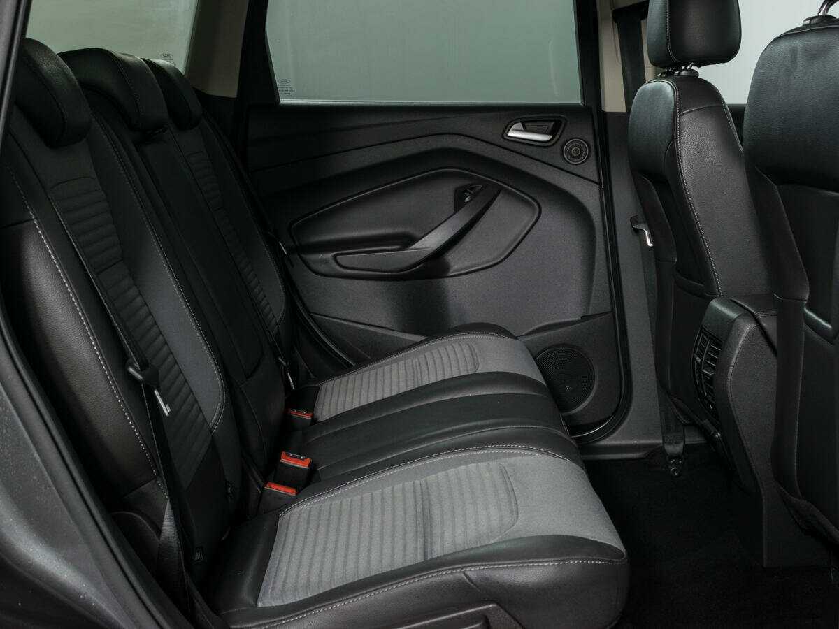 Ford Kuga б/у, 2017, Автоматическая. Фото: #7